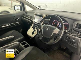 2014 Toyota Vellfire - Thumbnail