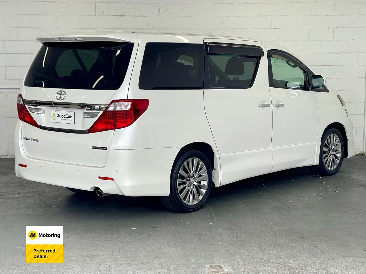 2014 Toyota Vellfire