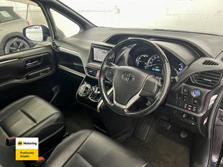2016 Toyota ESQUIRE - Thumbnail