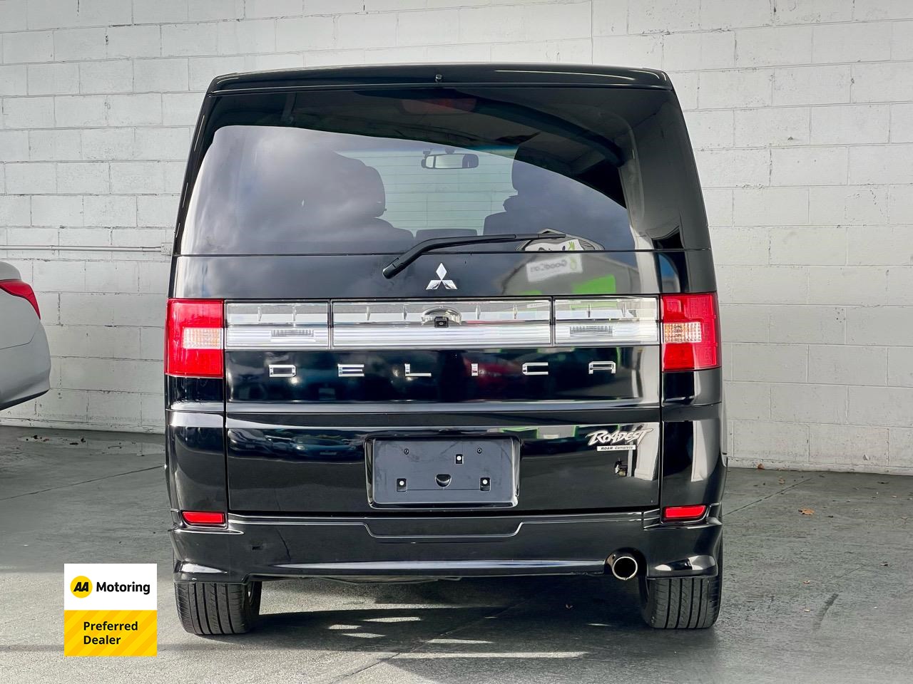 2012 Mitsubishi Delica