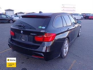 2013 BMW 320i - Thumbnail