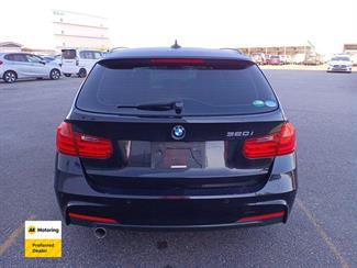 2013 BMW 320i - Thumbnail