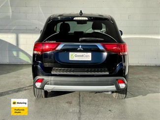2016 Mitsubishi OUTLANDER - Thumbnail