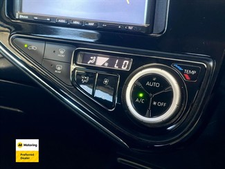 2017 Toyota AQUA - Thumbnail