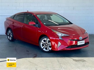 2016 Toyota PRIUS - Thumbnail