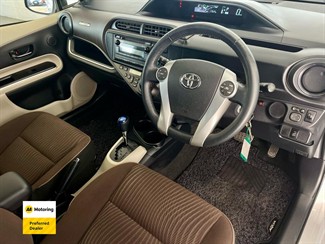 2014 Toyota AQUA - Thumbnail