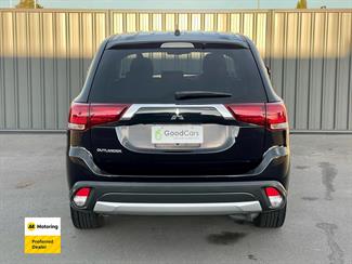 2016 Mitsubishi OUTLANDER - Thumbnail