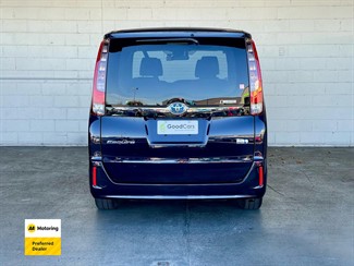 2015 Toyota ESQUIRE - Thumbnail