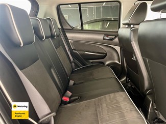 2016 Suzuki Swift - Thumbnail