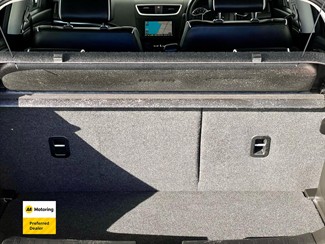 2016 Suzuki Swift - Thumbnail