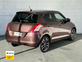 2016 Suzuki Swift - Thumbnail