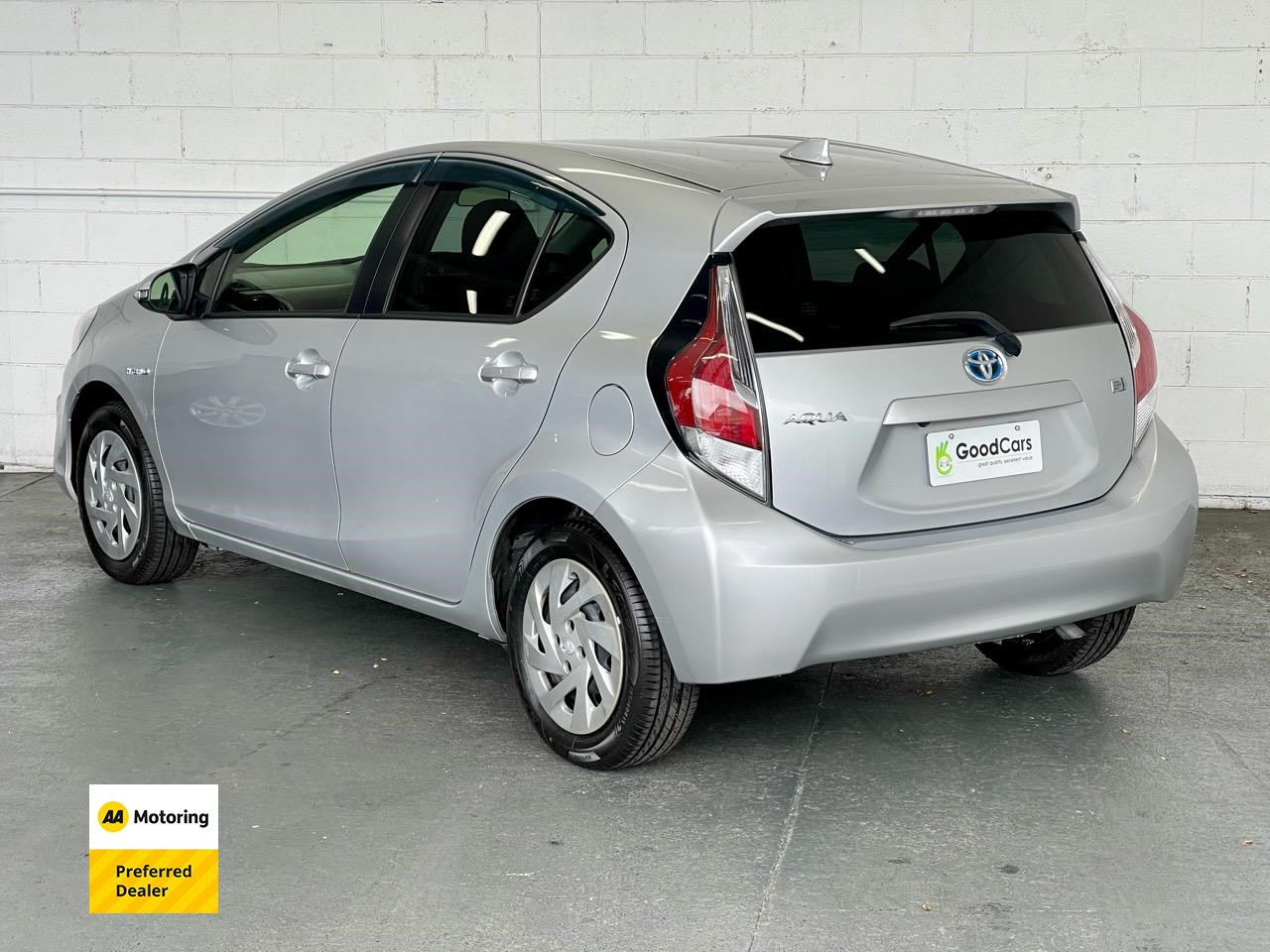 2016 Toyota AQUA