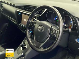 2016 Toyota AURIS - Thumbnail