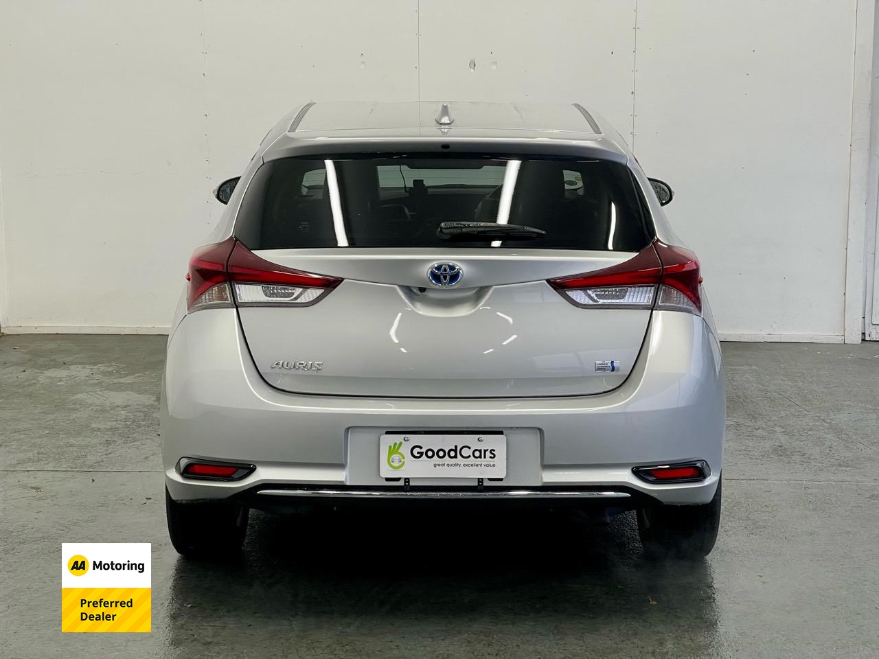 2016 Toyota AURIS