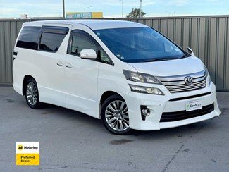 2014 Toyota Vellfire - Thumbnail