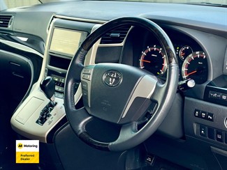 2014 Toyota Vellfire - Thumbnail