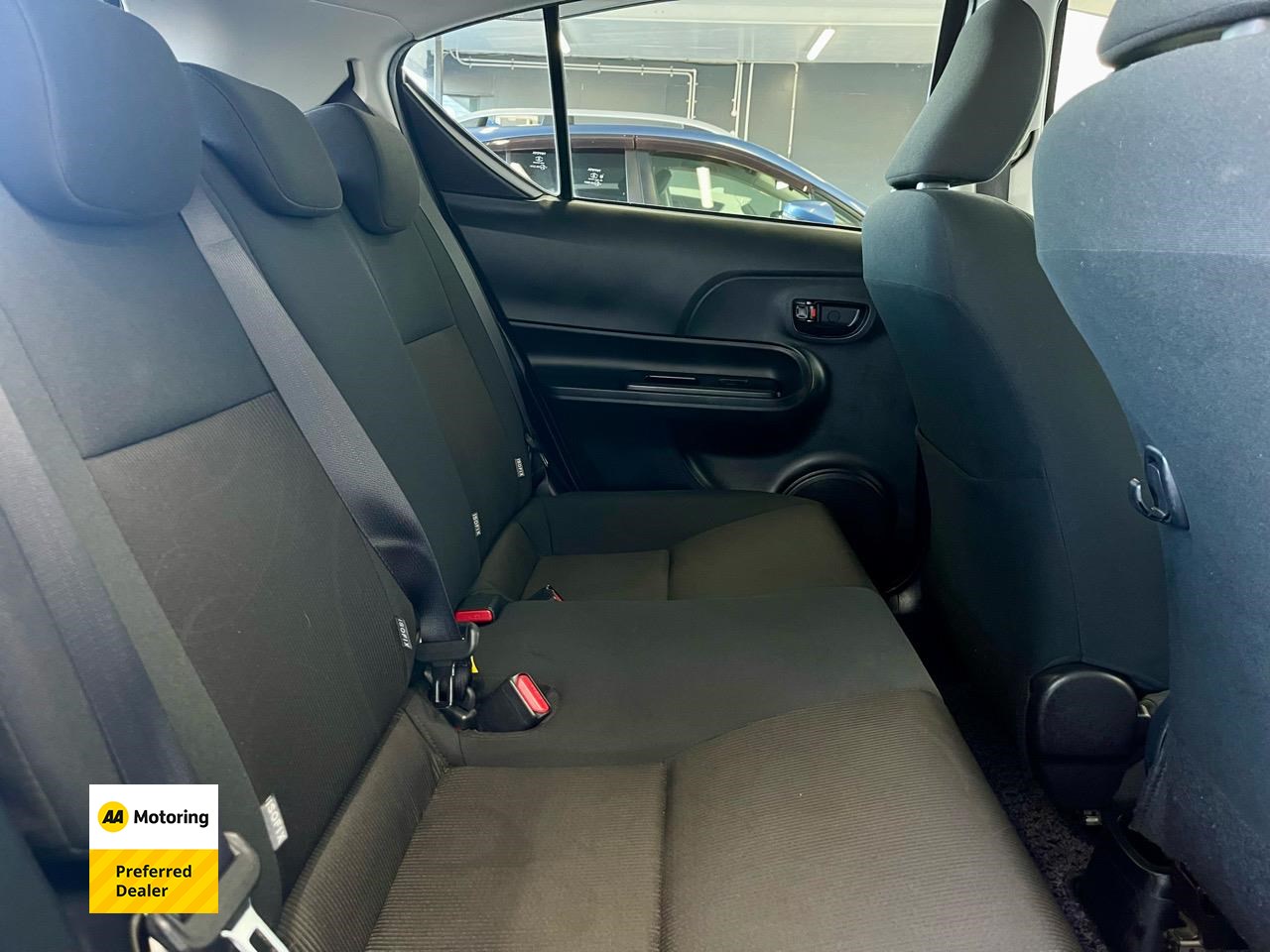 2016 Toyota AQUA