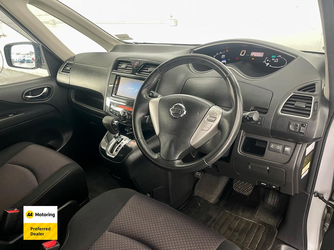 2013 Nissan Serena