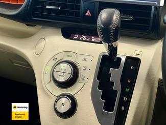 2015 Toyota Sienta - Thumbnail