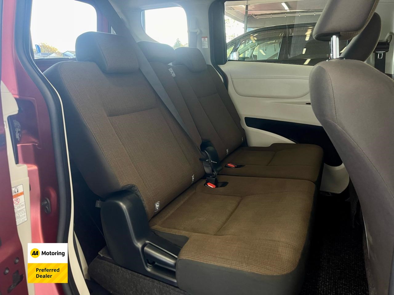 2015 Toyota Sienta