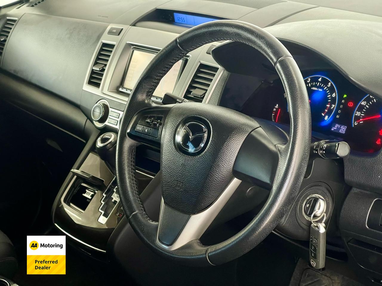 2015 Mazda MPV