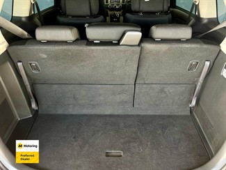 2015 Mazda MPV - Thumbnail
