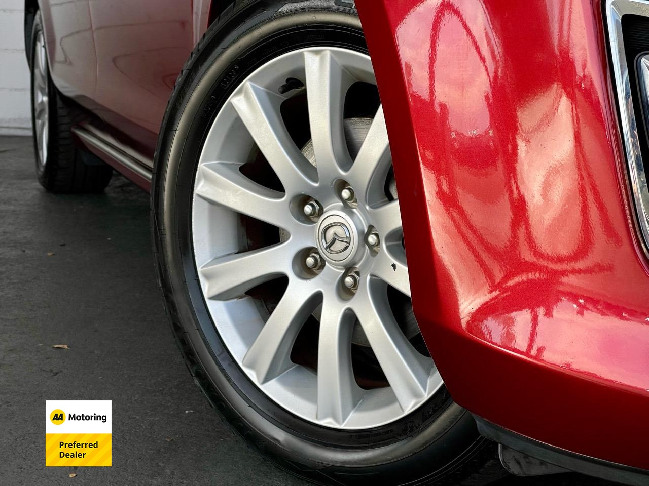 2015 Mazda MPV