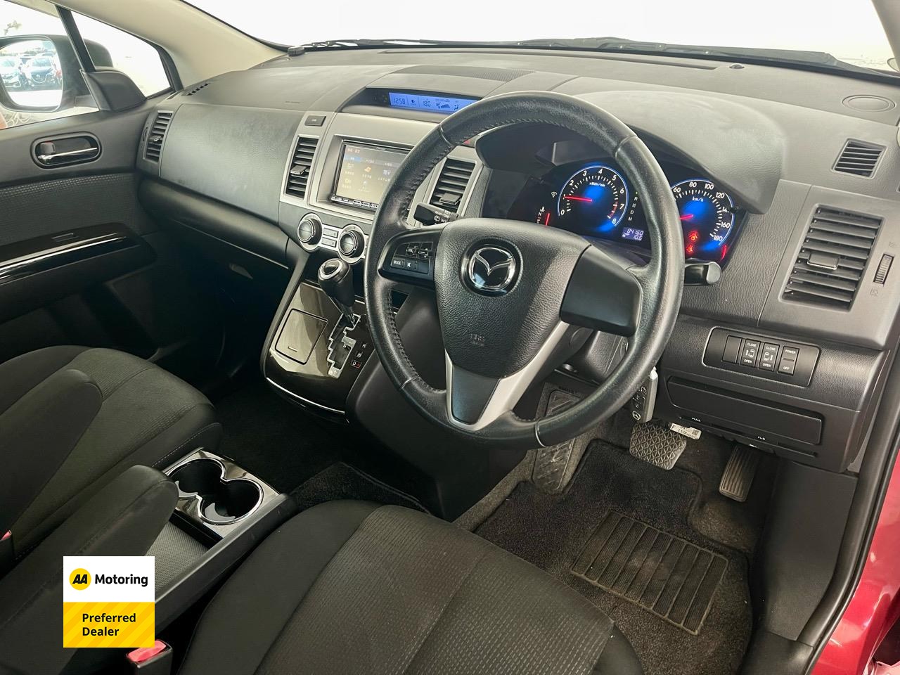 2015 Mazda MPV