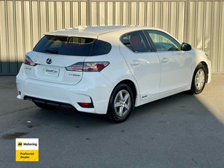 2014 Lexus CT 200h - Thumbnail