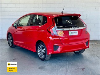 2016 Honda FIT - Thumbnail