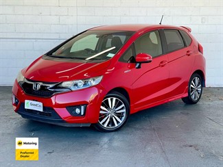 2016 Honda FIT - Thumbnail