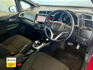 2016 Honda FIT - Thumbnail