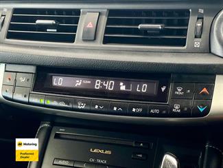 2013 Lexus CT 200h - Thumbnail