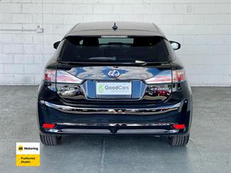 2013 Lexus CT 200h - Thumbnail
