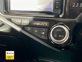 2017 Toyota AQUA - Thumbnail