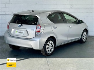 2014 Toyota AQUA - Thumbnail