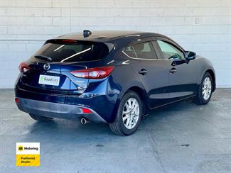 2014 Mazda AXELA - Thumbnail