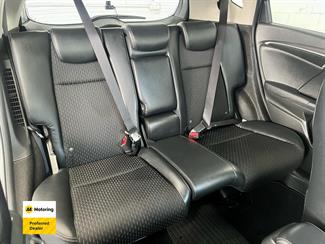 2014 Honda FIT - Thumbnail