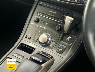 2014 Lexus CT 200h - Thumbnail