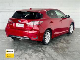 2014 Lexus CT 200h - Thumbnail