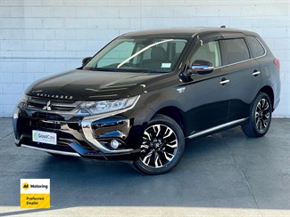 2015 Mitsubishi OUTLANDER - Thumbnail