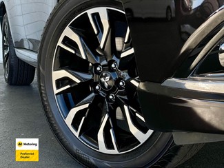 2015 Mitsubishi OUTLANDER - Thumbnail