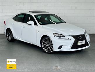 2015 Lexus IS 200t - Thumbnail