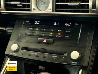 2015 Lexus IS 200t - Thumbnail