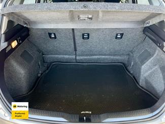 2013 Toyota AURIS - Thumbnail