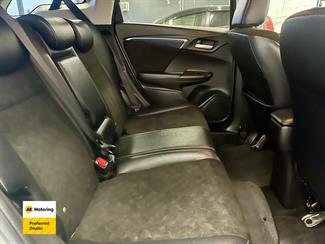 2016 Honda Shuttle - Thumbnail
