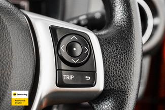 2015 Toyota VITZ - Thumbnail
