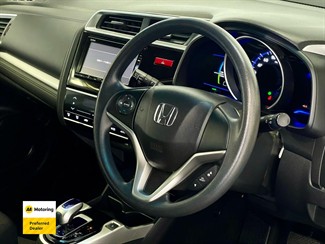 2016 Honda FIT - Thumbnail