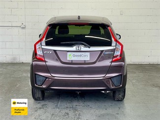 2016 Honda FIT - Thumbnail