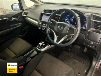 2016 Honda FIT - Thumbnail
